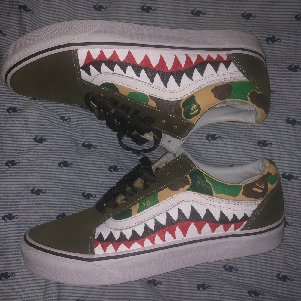 BAPE VANS
